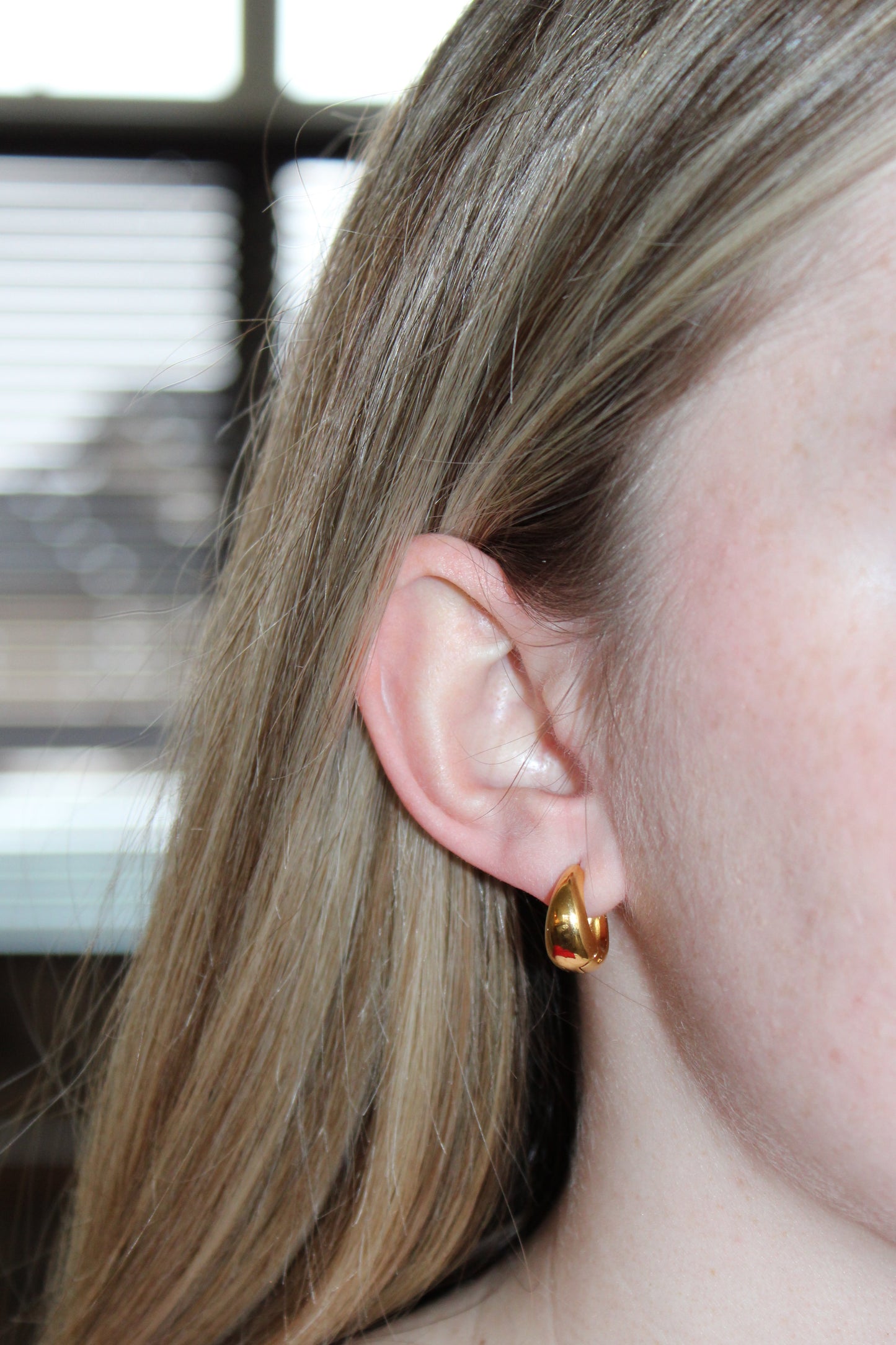 Golden Wave Hoops