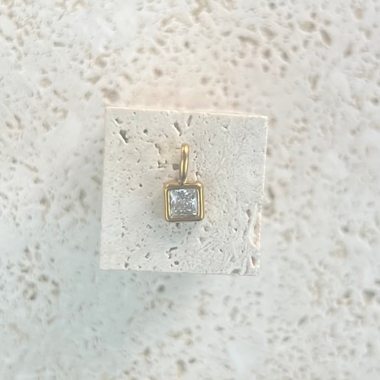 Diamond pendant