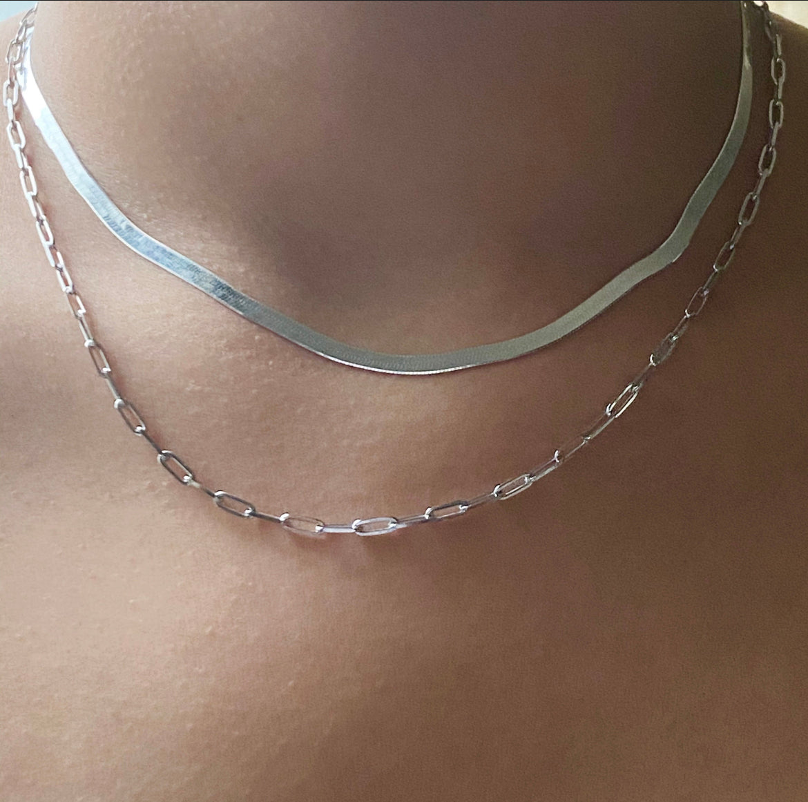 Small Paperclip Chain White Gold