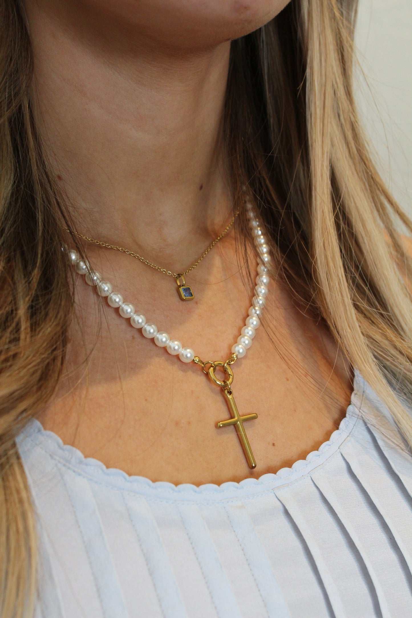 Cross